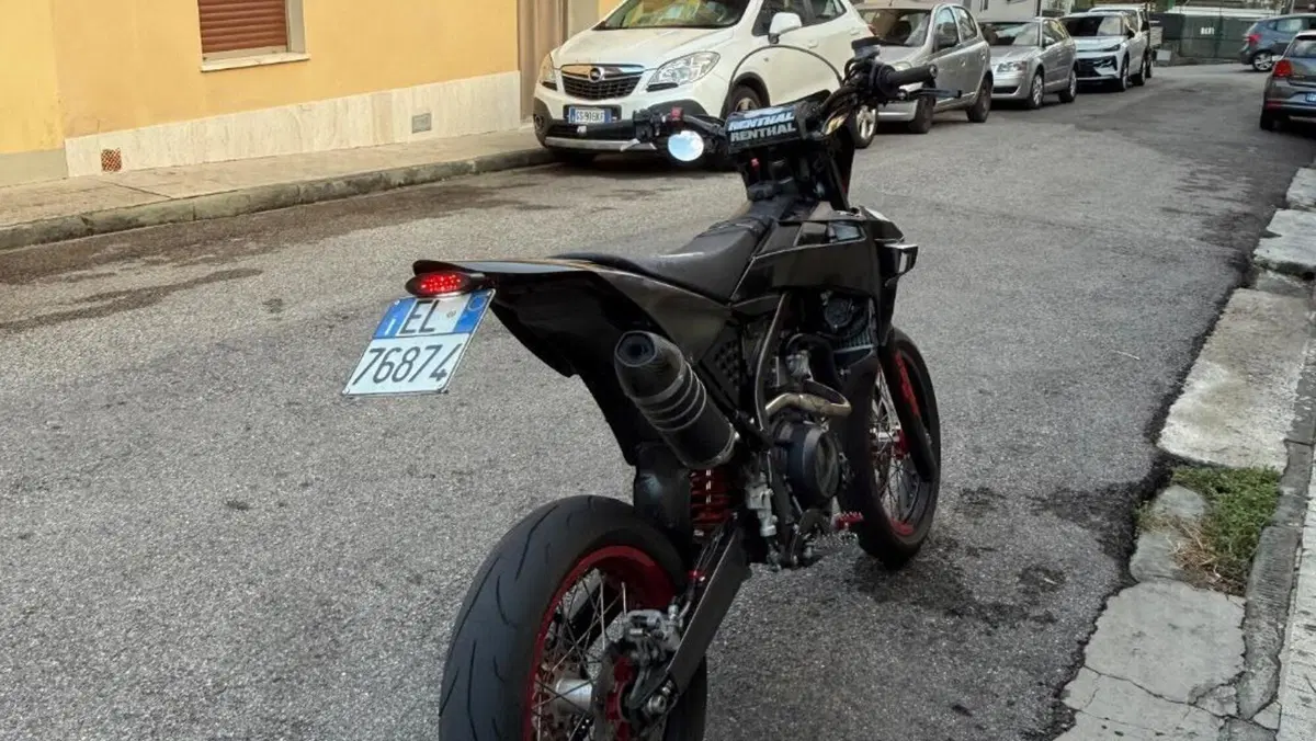Fantic Motor Motard 125 Casa 4t (2019)  (2)