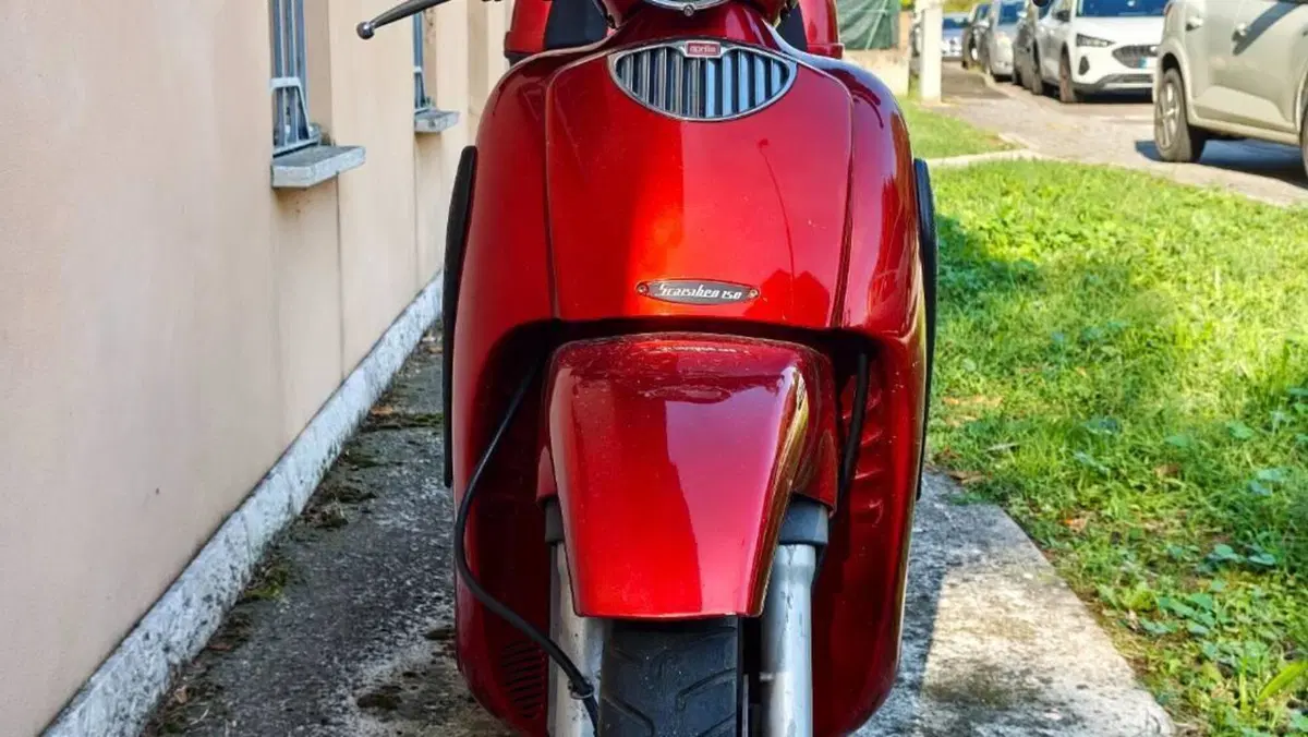 Aprilia Scarabeo 150 (1999 - 00)  (2)