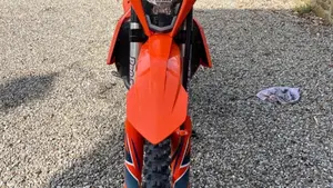 KTM 350 EXC-F (2022)  (3)
