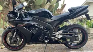 Yamaha YZF R1 (2006 - 07)  (9)