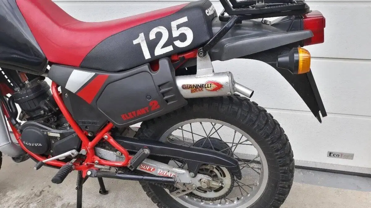 Cagiva Elefant 125  (7)