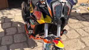 KTM 1290 Super Adventure R (2022 - 25)  (2)