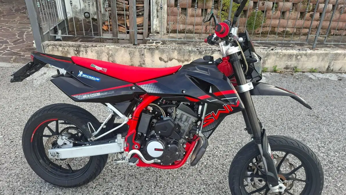 Swm SM 125 R (2022 - 24) 