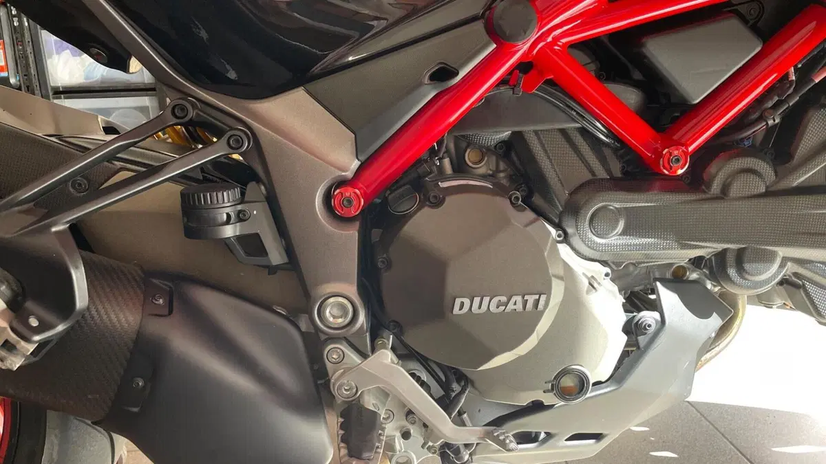 Ducati Multistrada 1200 S Pikes Peak (2016 - 17)  (5)