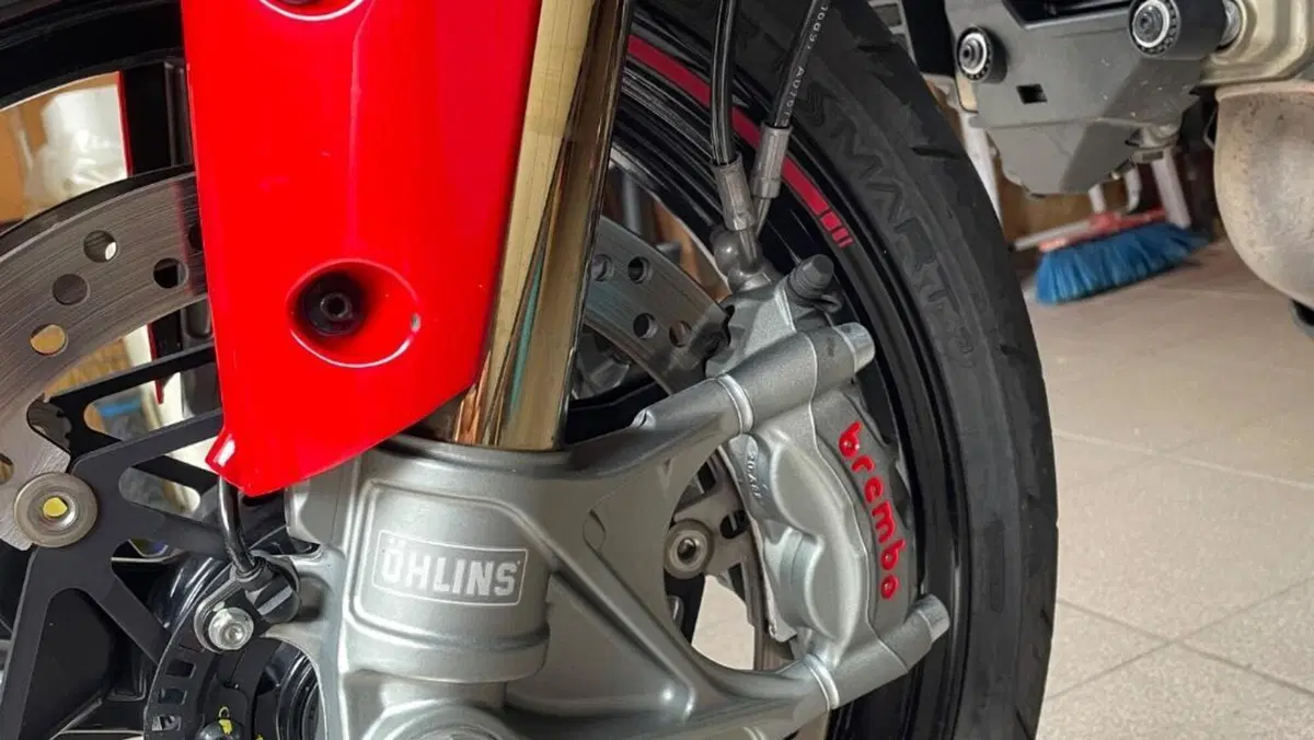 Ducati Multistrada 1200 S Pikes Peak (2016 - 17)  (18)