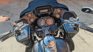 Harley-Davidson 1800 Road Glide Ultra (2011 - 12) - FLTRUSE  (5)