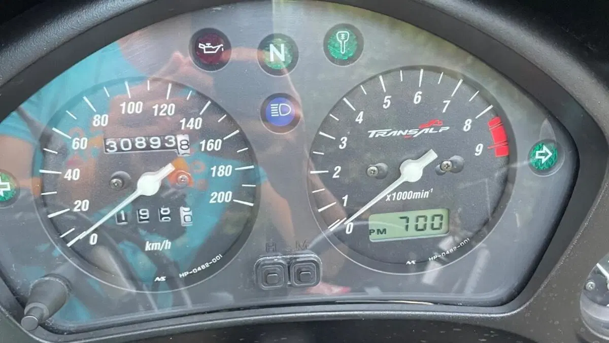 Honda Transalp XL 650V (2000 - 04)  (5)