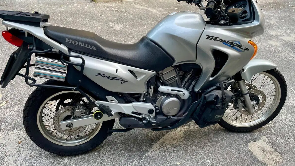 Honda Transalp XL 650V (2000 - 04)  (6)