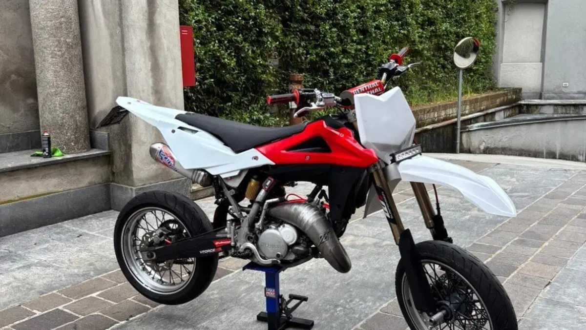 Husqvarna SM 125 (2008)  (3)