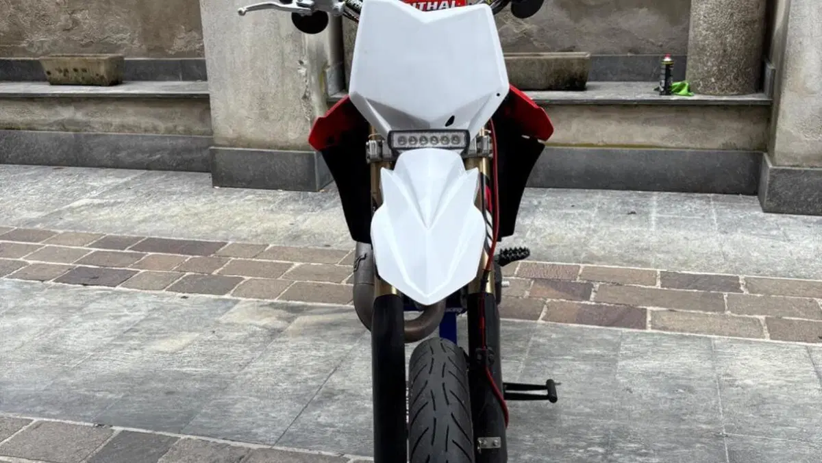 Husqvarna SM 125 (2008)  (4)