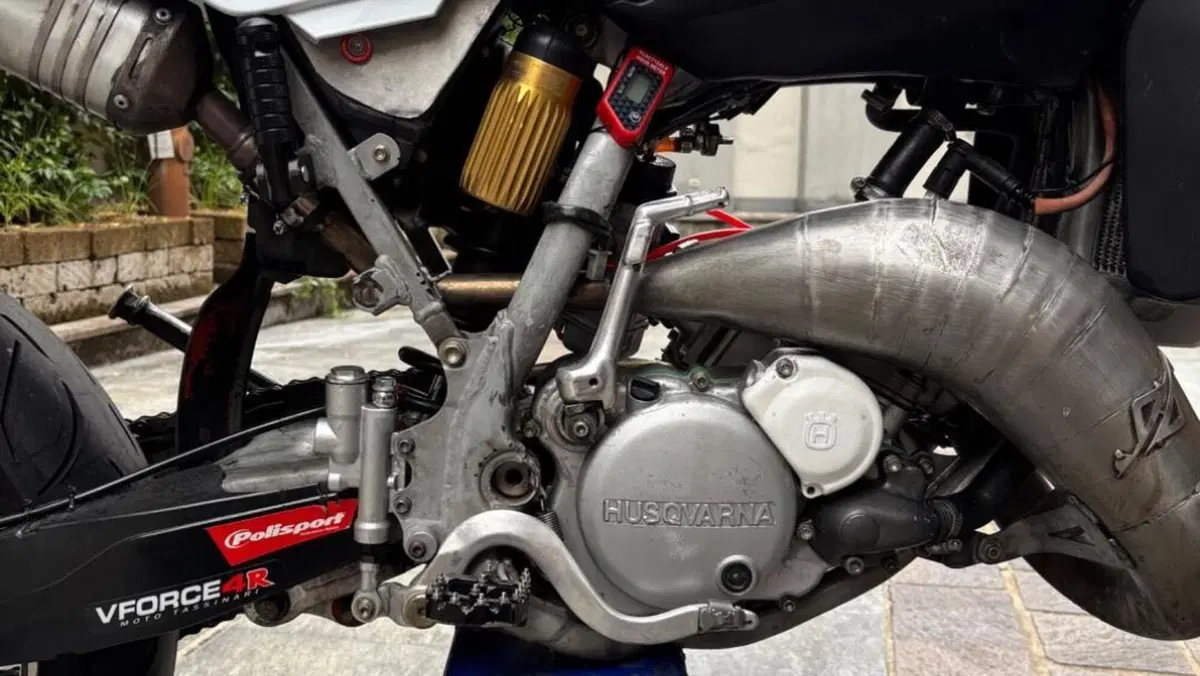 Husqvarna SM 125 (2008)  (5)