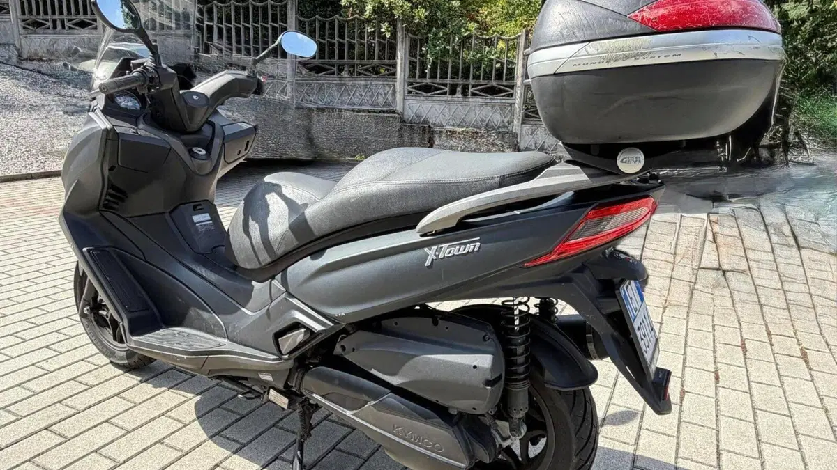 Kymco X-Town 300i City (2020)  (3)