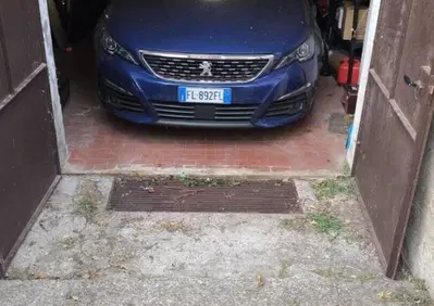 Peugeot 308 BlueHDi 180 S&S EAT8 GT (2)