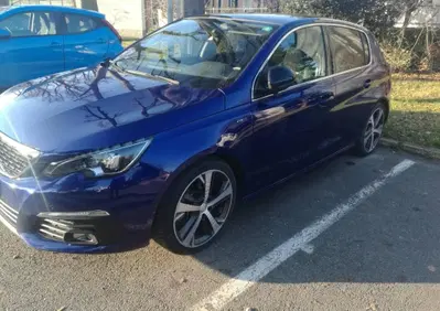 Peugeot 308 BlueHDi 180 S&S EAT8 GT (13)