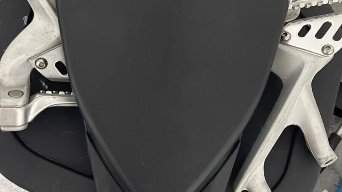 Aprilia RSV4 R (2009 - 12)  (9)