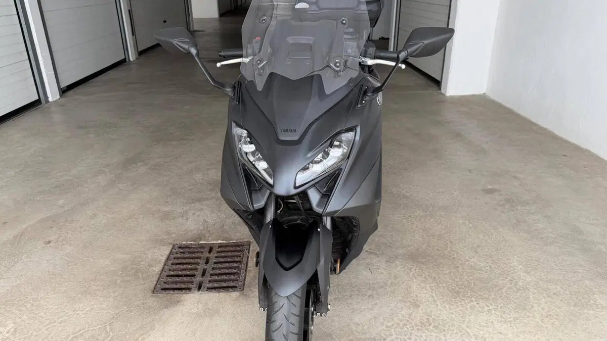 Yamaha T-Max 560 (2022 - 24) 