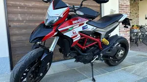 Ducati Hypermotard 821 (2013 - 15)  (2)