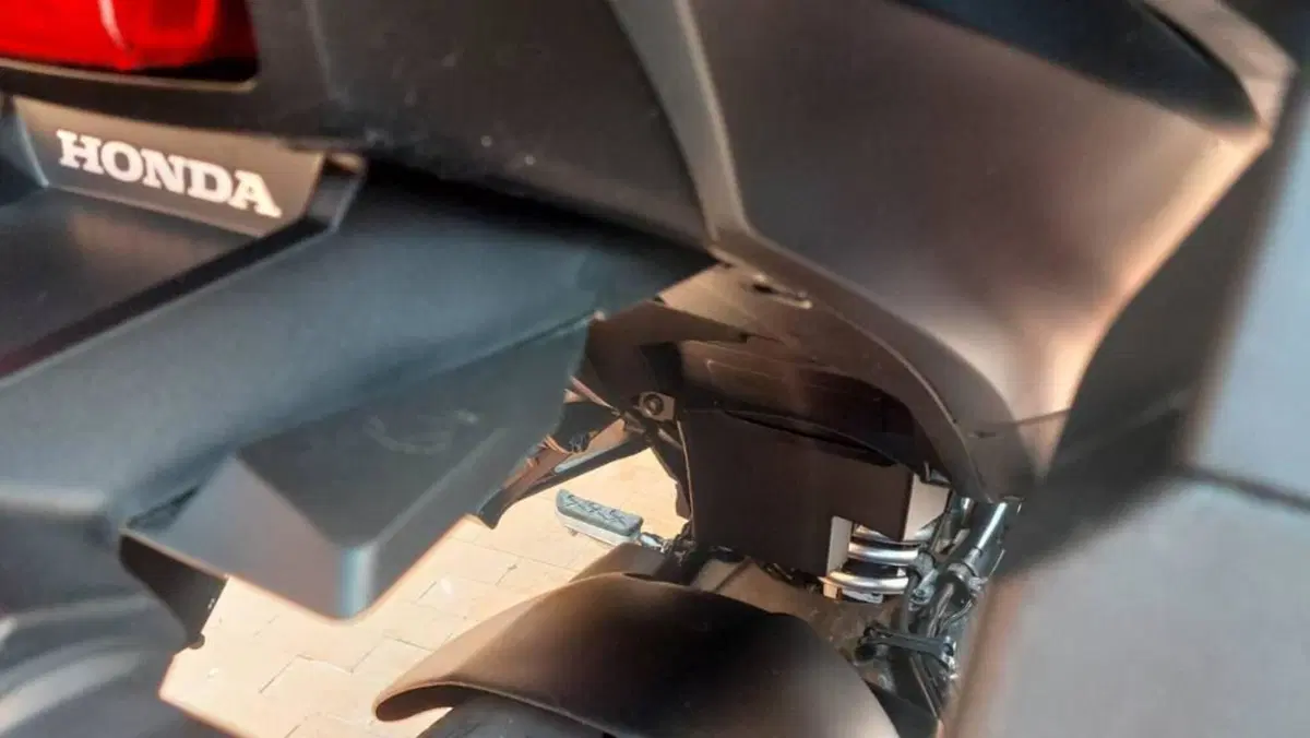 Honda NT 1100 DCT (2022 - 24)  (13)
