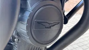 Moto Guzzi V7 Stone (2025 - 26)  (4)