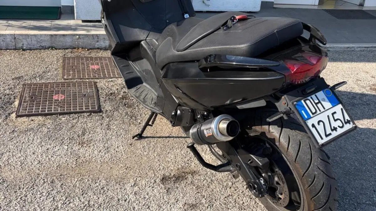 Gilera GP 800  (3)