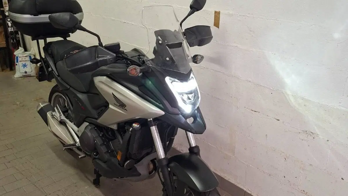 Honda NC 750 X DCT ABS (2016 - 17)  (2)