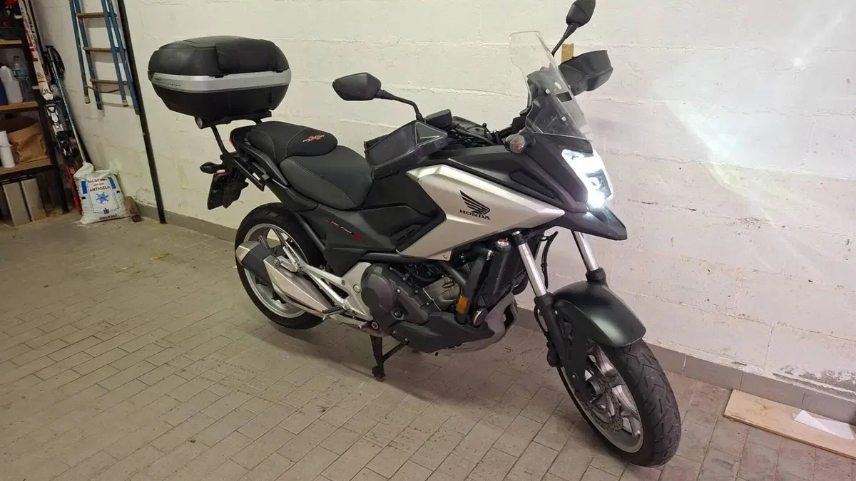 Honda NC 750 X DCT ABS (2016 - 17)  (3)