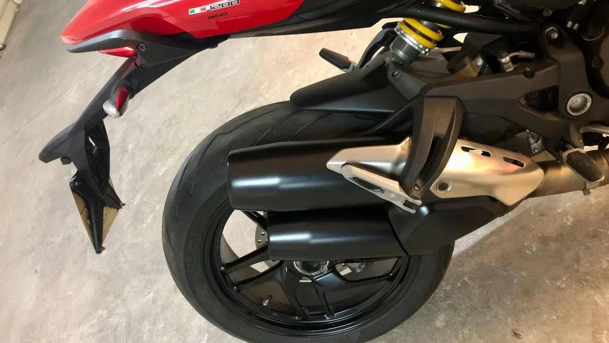 Ducati Monster 1200 (2014 - 16)  (4)
