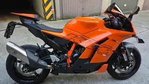 KTM 990 RC R (2026)  (2)