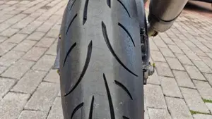 Honda CBR 1000 RR Fireblade (2017 - 19)  (5)