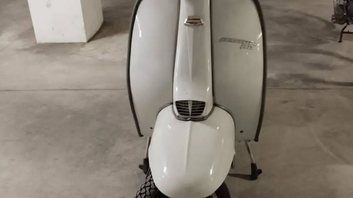Lambretta   (2)