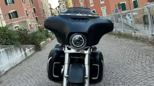 Harley-Davidson 1690 Street Glide Special (2014 - 16) - FLHX  (5)