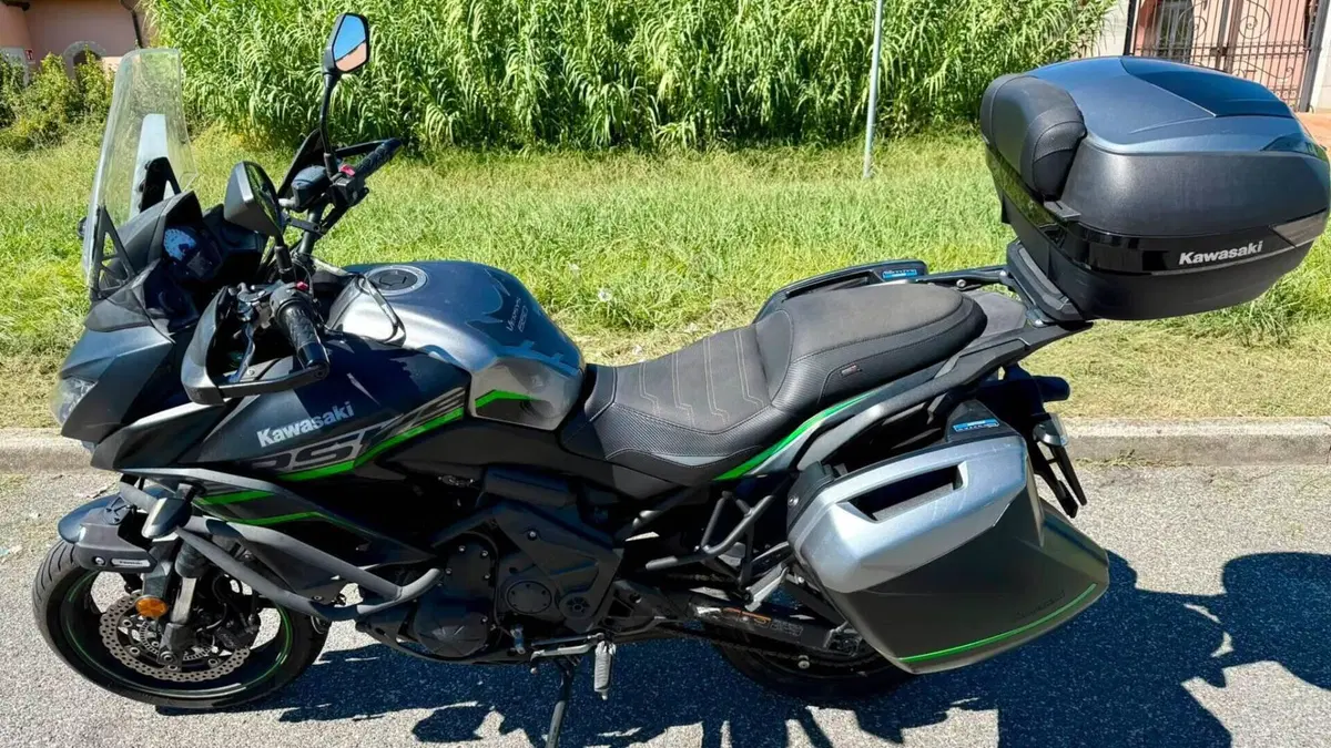 Kawasaki Versys 650 Grand Tourer (2017 - 20)  (2)