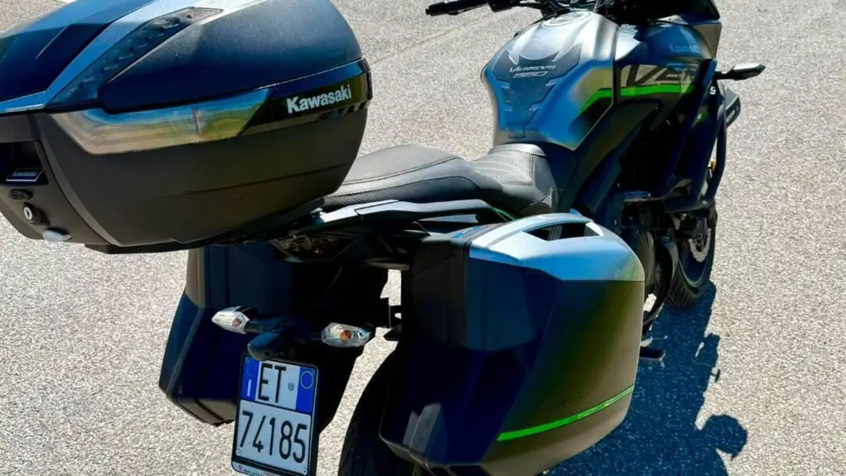 Kawasaki Versys 650 Grand Tourer (2017 - 20)  (4)