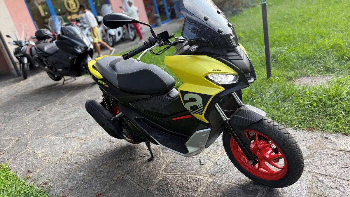 Aprilia SR GT 125 (2022 - 24)  (4)