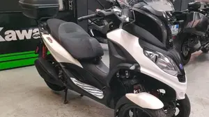 Piaggio Mp3 300 Hpe (2019 - 20)  (5)