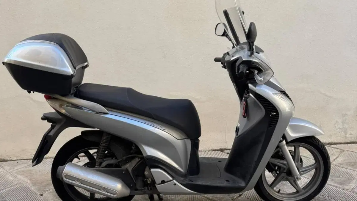 Honda SH 150i (2009 - 12) 