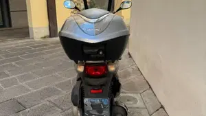 Honda SH 150i (2009 - 12)  (4)