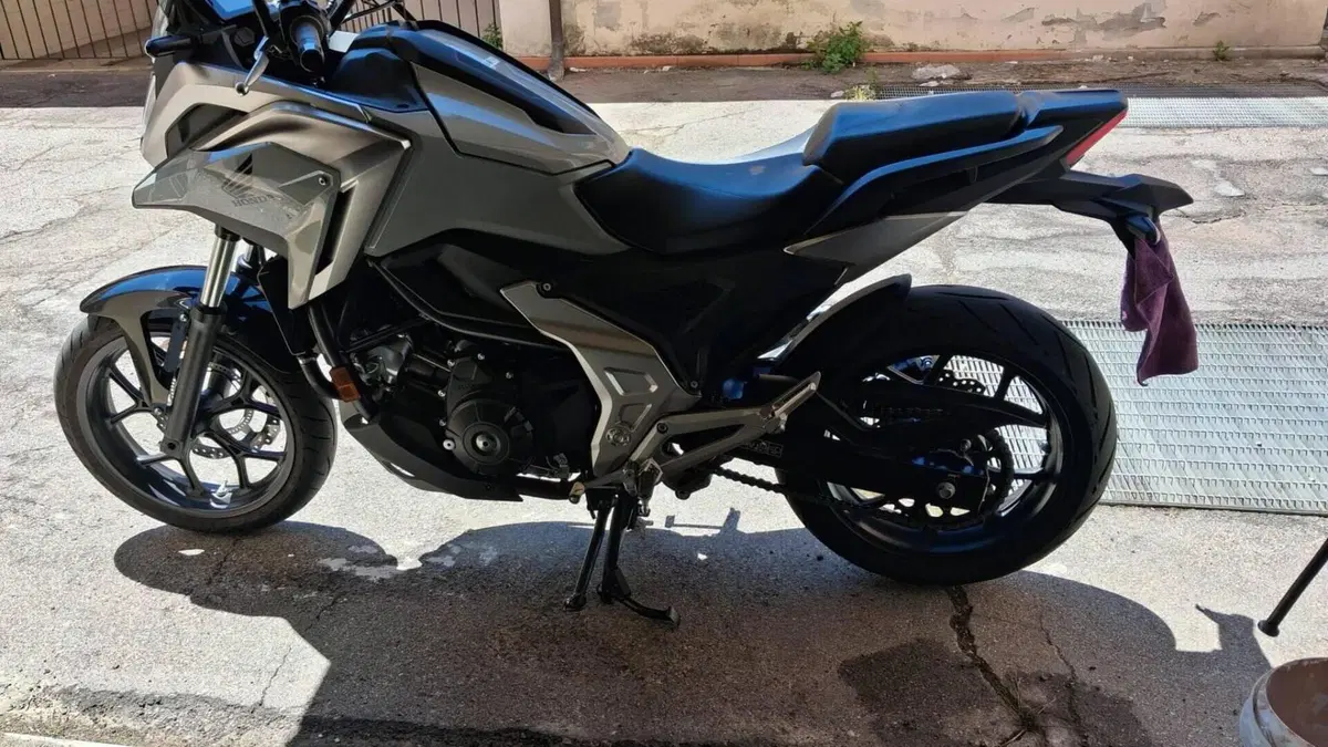 Honda NC 750 X (2021 - 24)  (2)