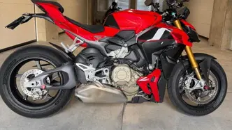 Ducati Streetfighter V4 S (2025 - 26) usata
