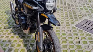 Royal Enfield Himalayan 450 (2024 - 26)  (2)