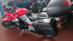 Suzuki   (4)