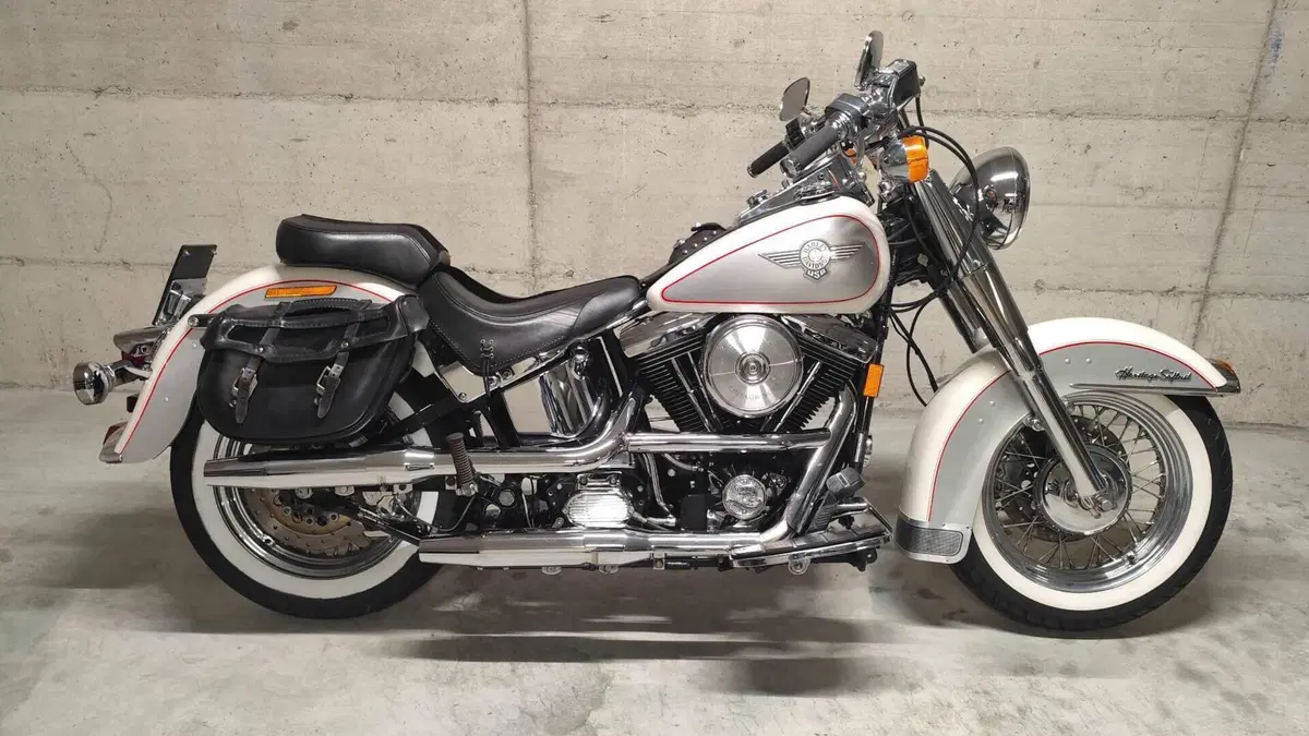 Harley-Davidson 1340 Heritage Special (1993 - 96)  (2)