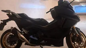 Honda Forza 750 DCT Special Edition (2024)  (2)