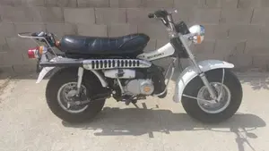 Suzuki   (3)