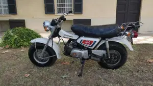 Suzuki   (5)