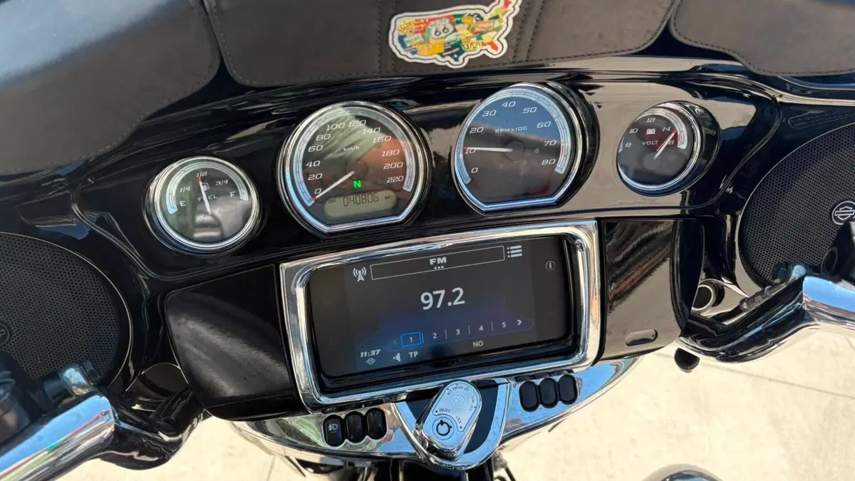Harley-Davidson 114 Electra Glide Ultra Limited (2019) - FLHTK  (4)