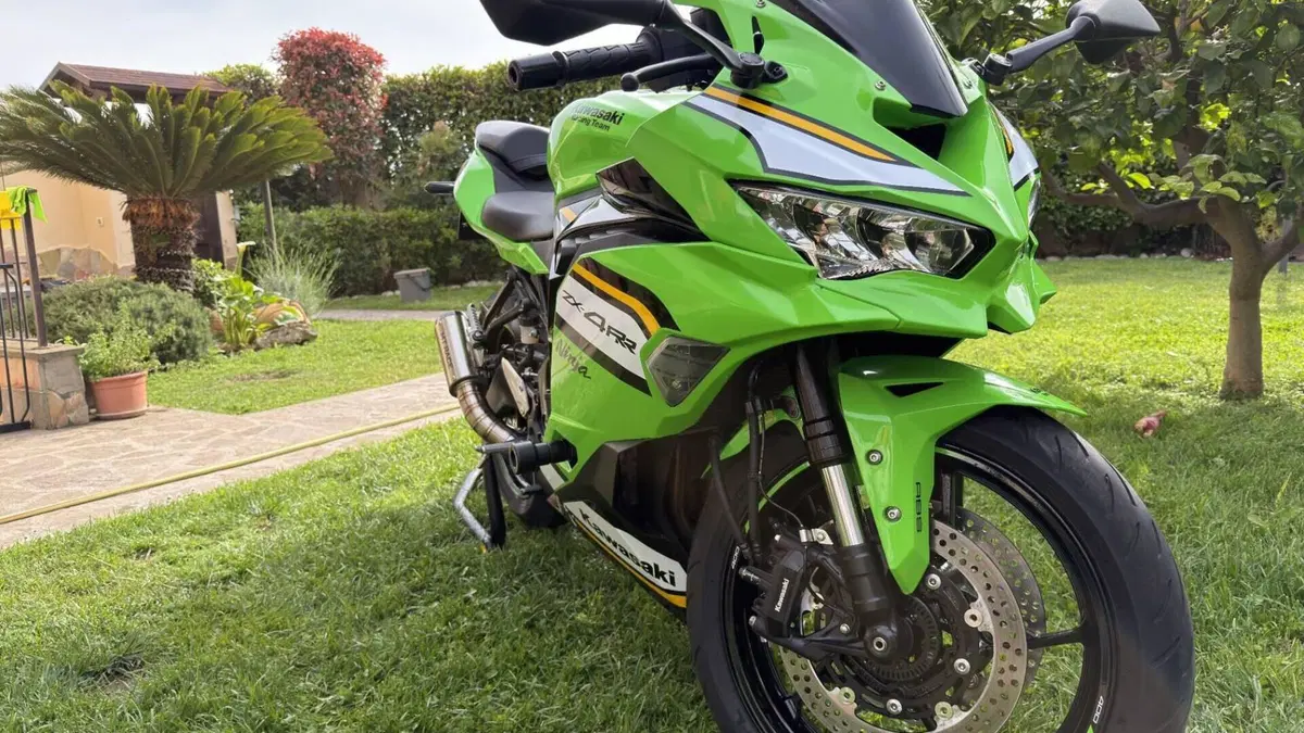 Kawasaki Ninja ZX-4RR (2024 - 26) 