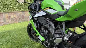 Kawasaki Ninja ZX-4RR (2024 - 26)  (3)