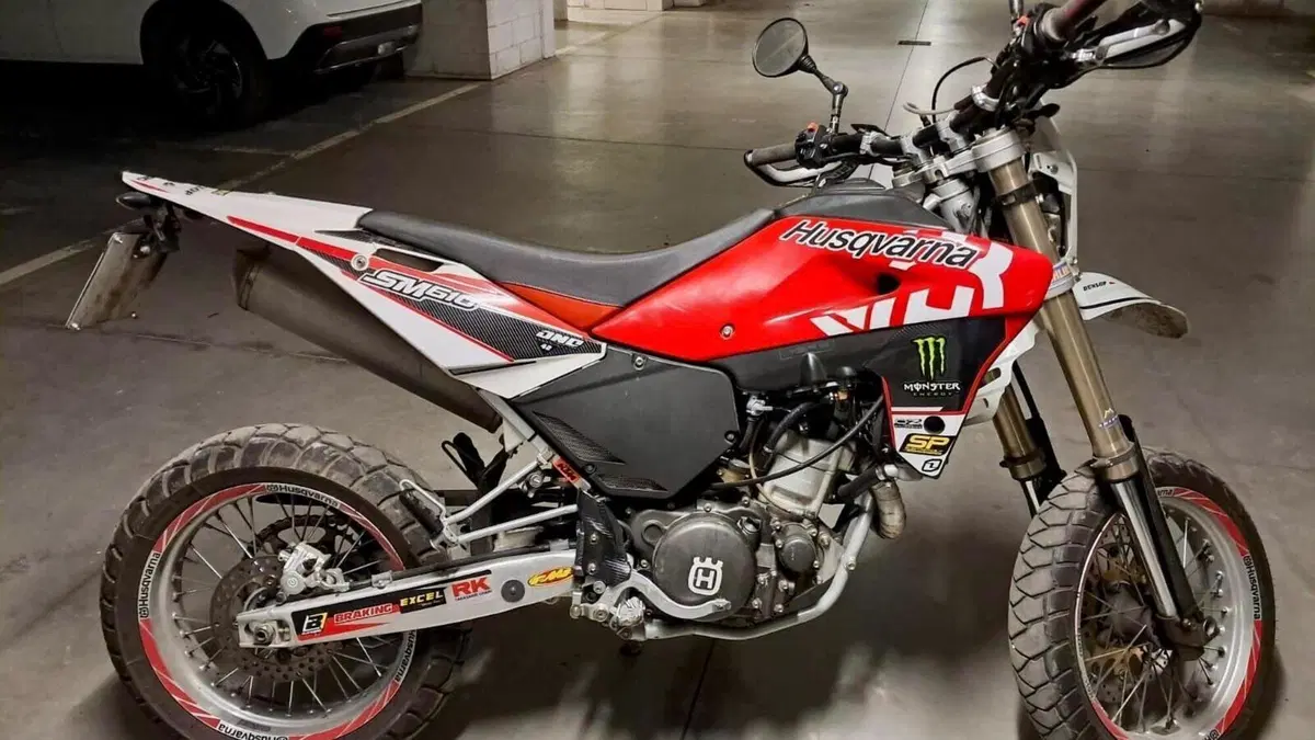 Husqvarna SM 610 (2008)  (2)