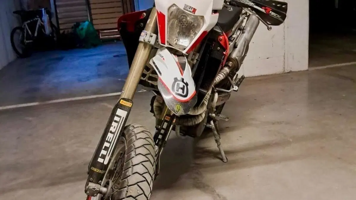 Husqvarna SM 610 (2008)  (3)
